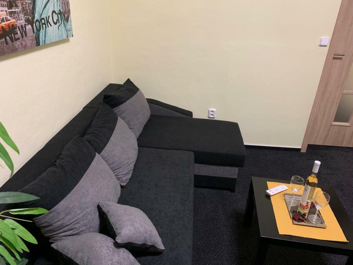 Apartman Alesta Bruntál Zewnętrze zdjęcie