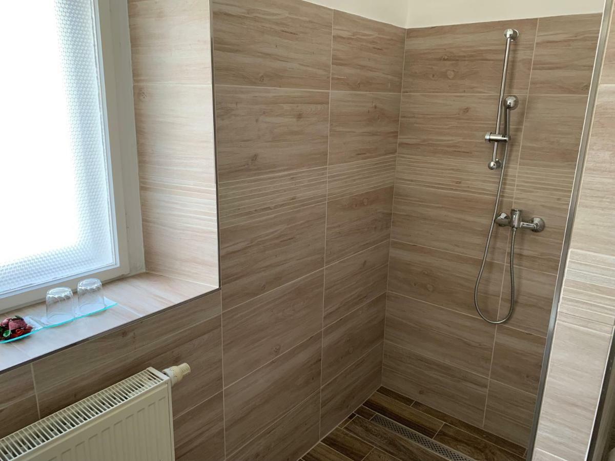 Apartman Alesta Bruntál Zewnętrze zdjęcie